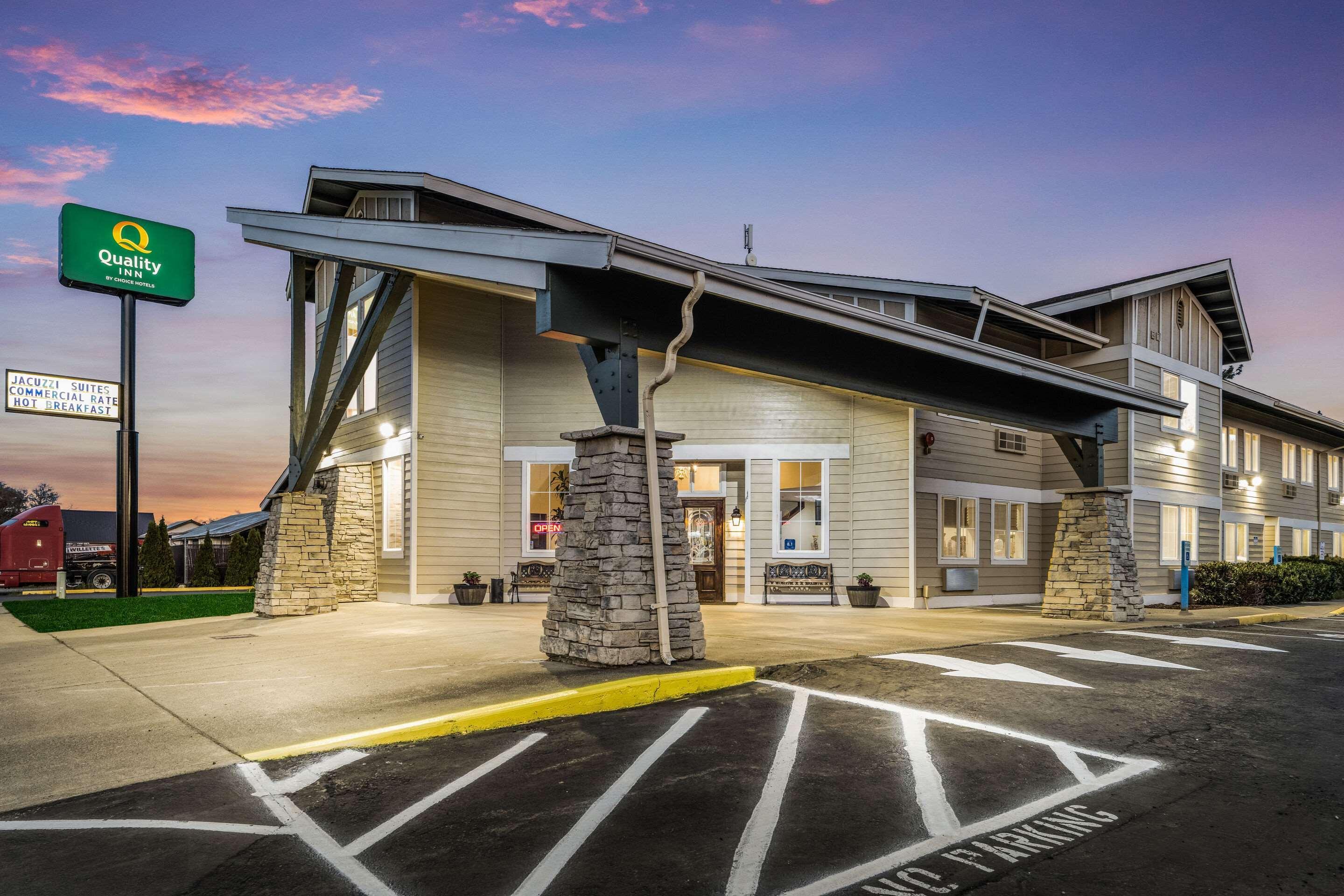Quality Inn Cle Elum-Ellensburg Екстер'єр фото