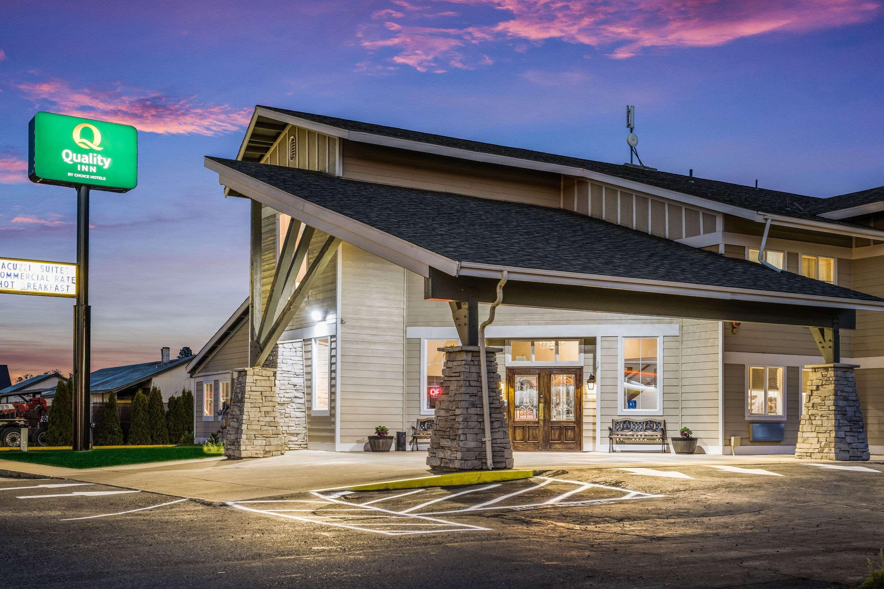 Quality Inn Cle Elum-Ellensburg Екстер'єр фото